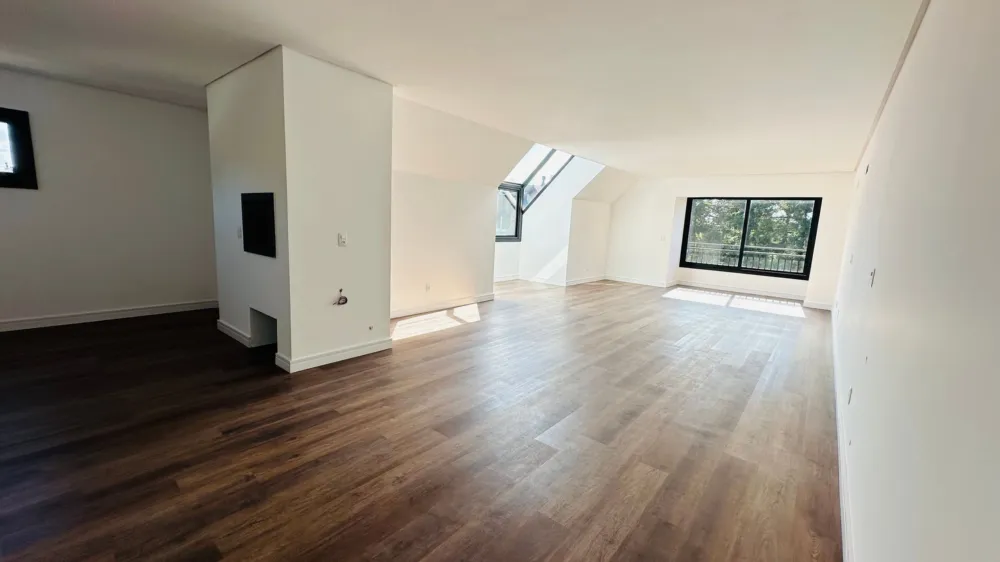 Cobertura para venda no bairro Vila Suíça em Gramado