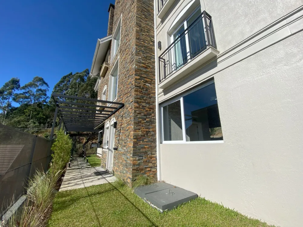 Cobertura para venda no bairro Ipê Amarelo em Gramado