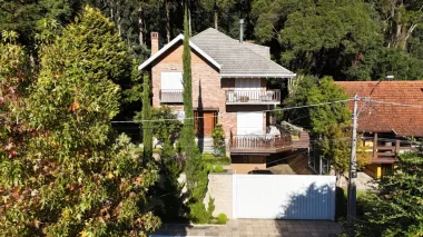 Casa para venda no bairro Centro em Gramado
