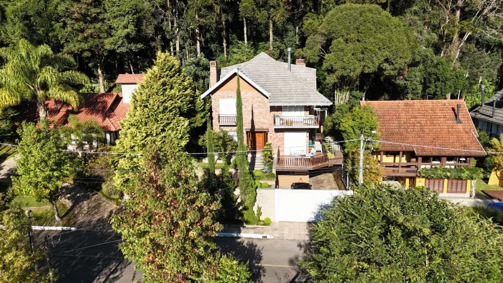Casa para venda no bairro Centro em Gramado