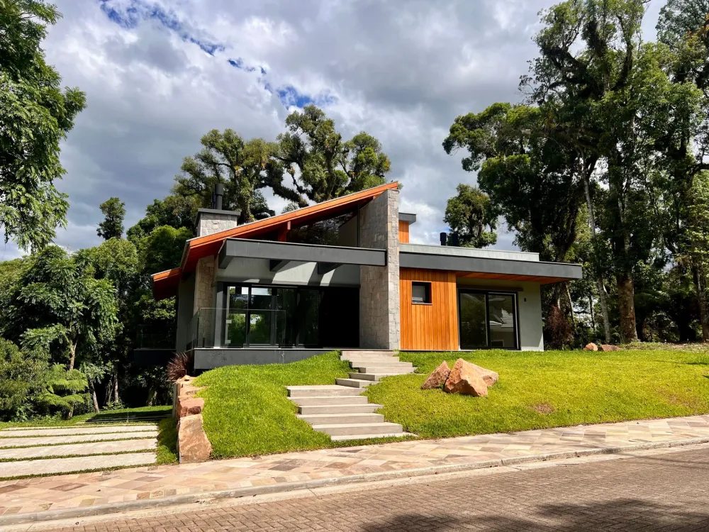 Casa para venda no bairro Carniel em Gramado