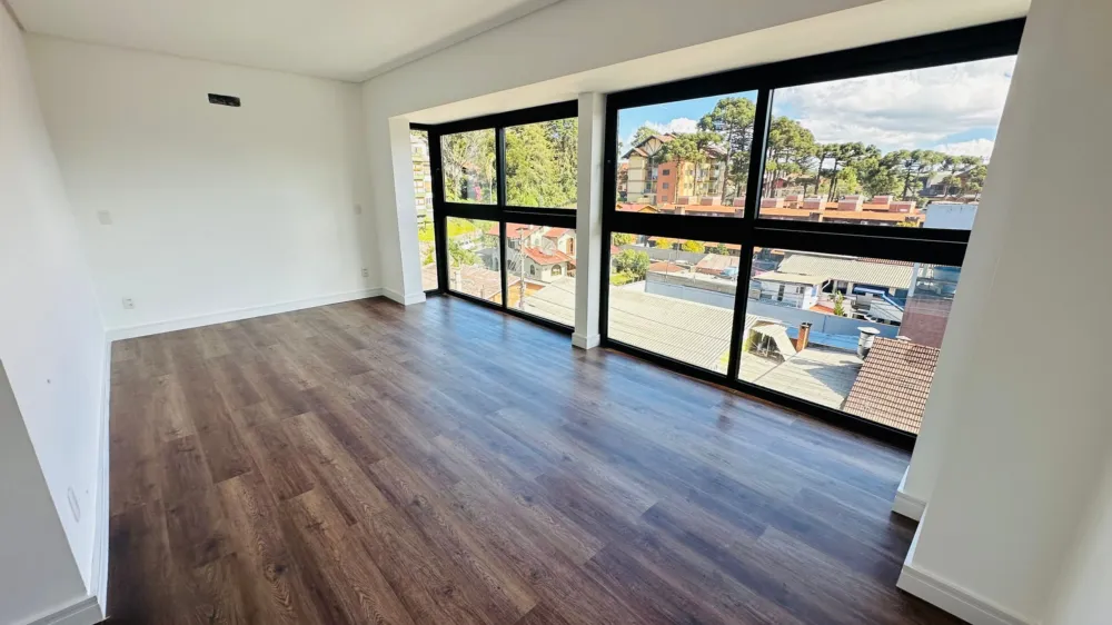 Cobertura para venda no bairro Vila Suíça em Gramado