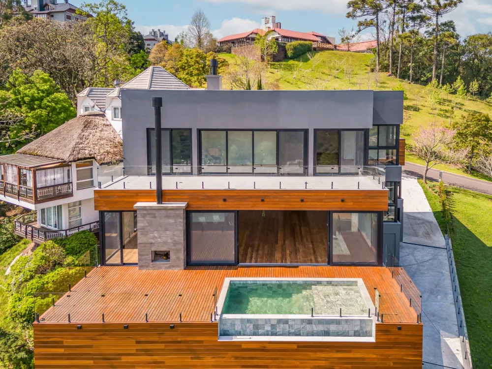 Casa para venda no bairro Bavaria em Gramado