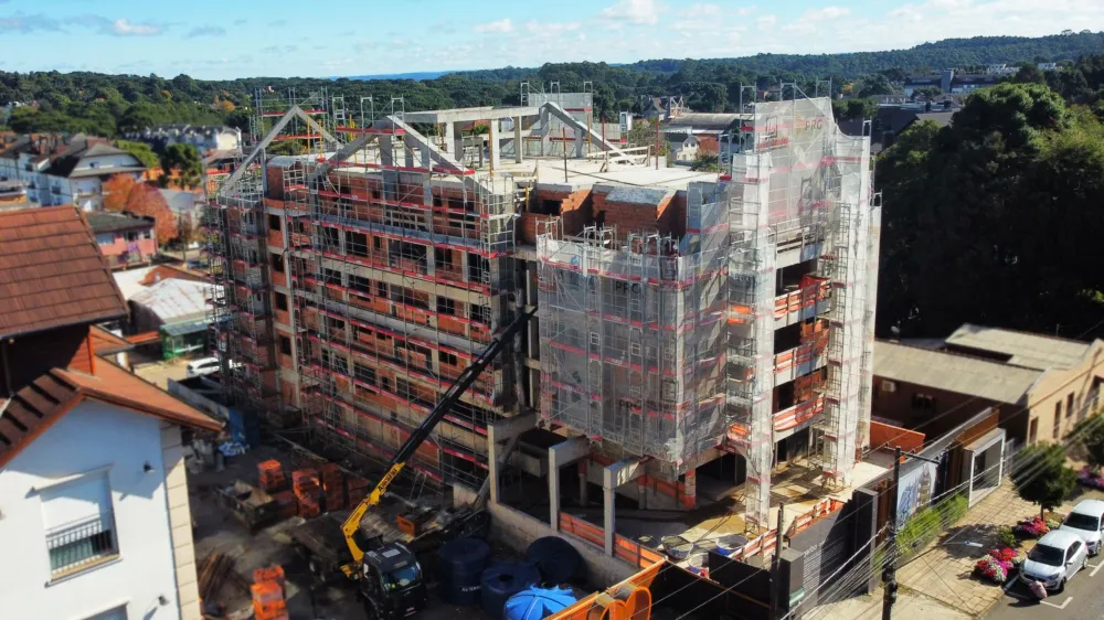 Apartamento para venda no bairro Centro  em Canela
