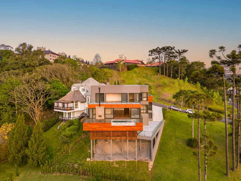 Casa para venda no bairro Bavaria em Gramado