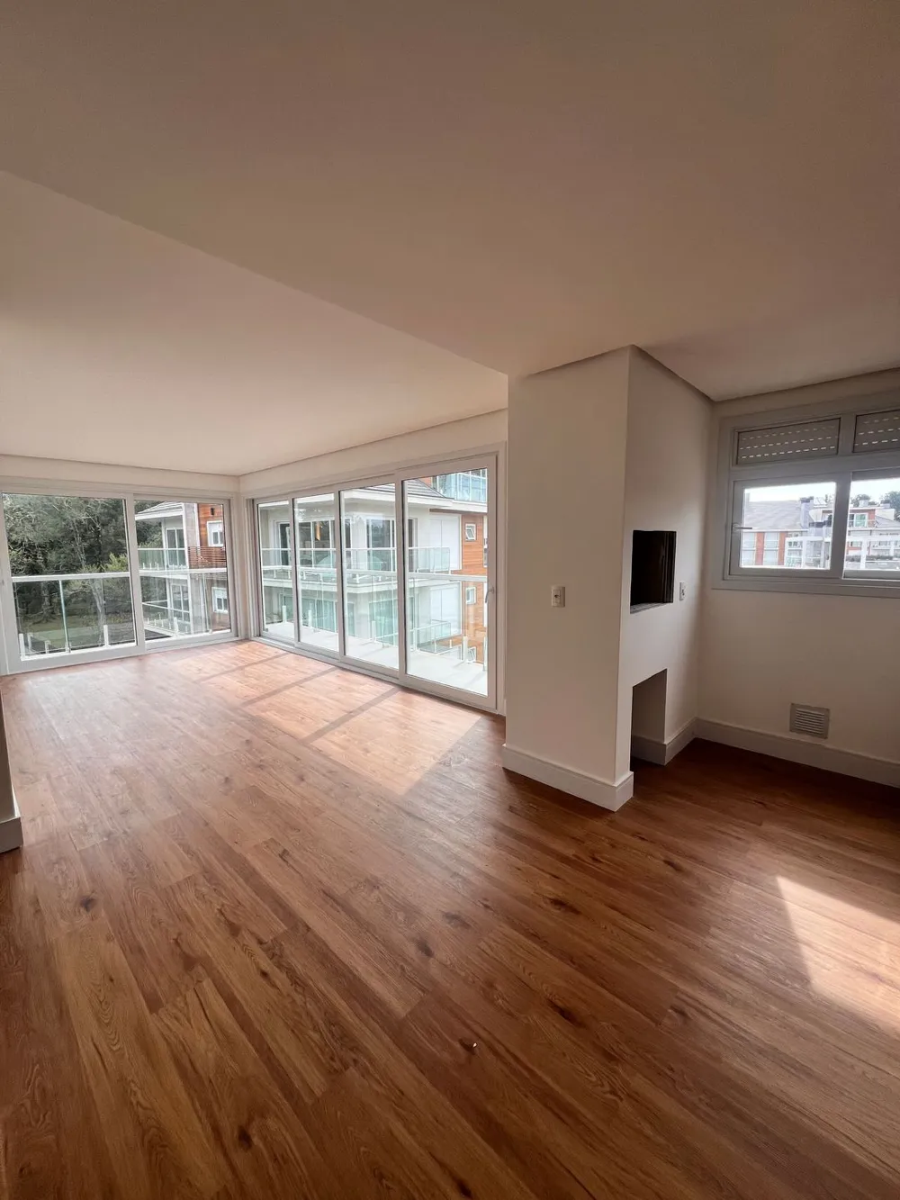 Apartamento para venda no bairro Carniel em Gramado