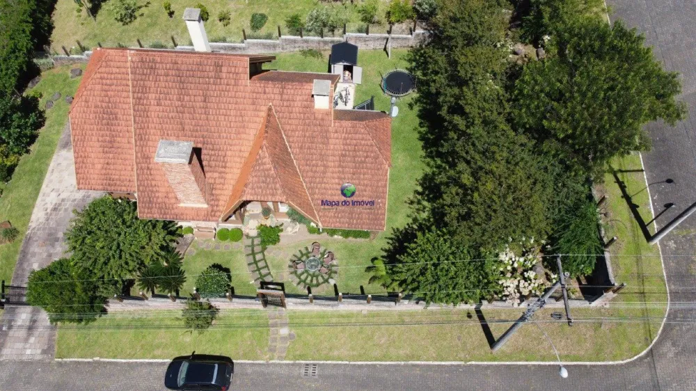 Casa para venda no bairro Vale das Colinas em Gramado