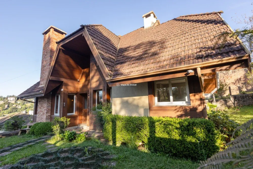 Casa para venda no bairro Vale das Colinas em Gramado