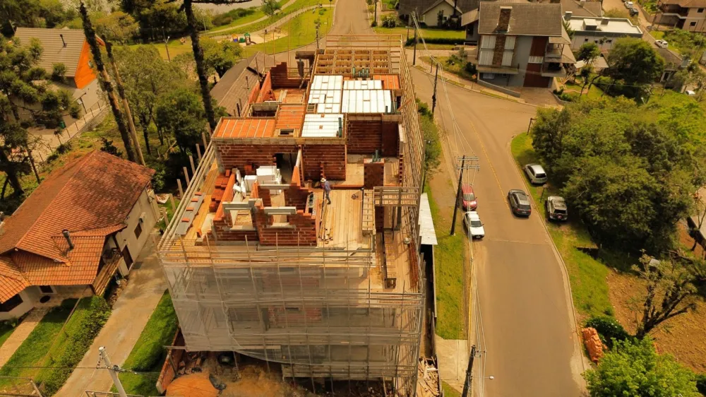 Apartamento para venda no bairro Carniel em Gramado