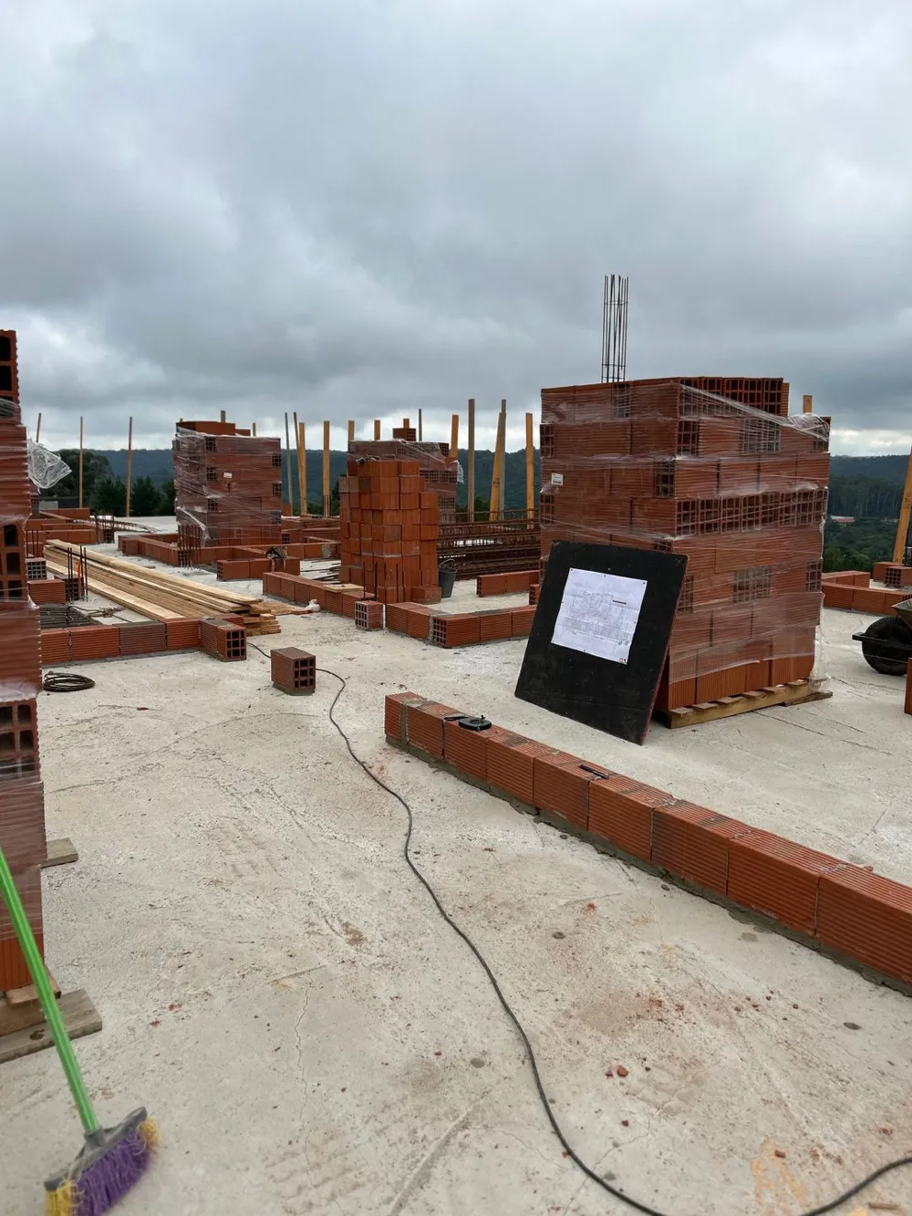 Apartamento para venda no bairro Carniel em Gramado
