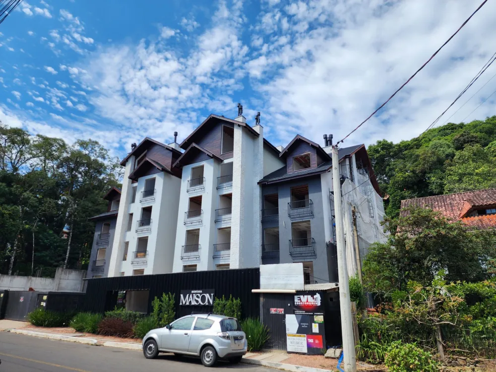 Apartamento para venda no bairro Planalto em Gramado