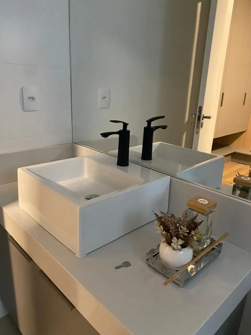 Apartamento 2 quartos sendo 2 suítes para venda no bairro Vila Suíça em Gramado