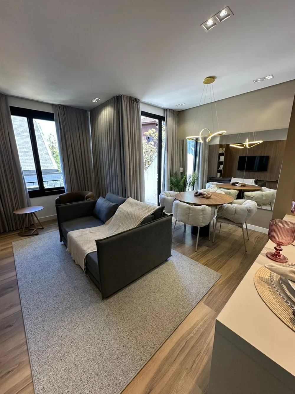 Apartamento para venda no bairro Centro em Gramado