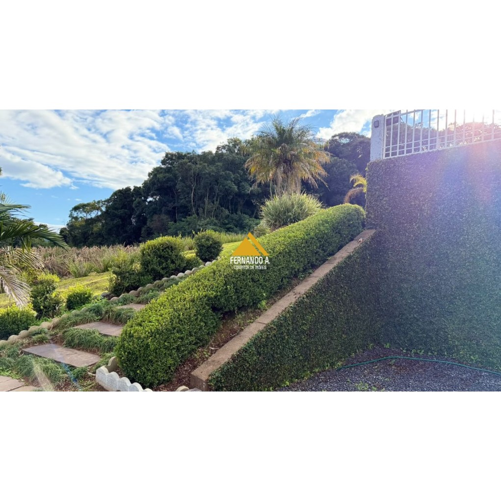 Chácara 4.500m² com Vista Panorâmica - 3 Dormitórios - Próxima de Gramado