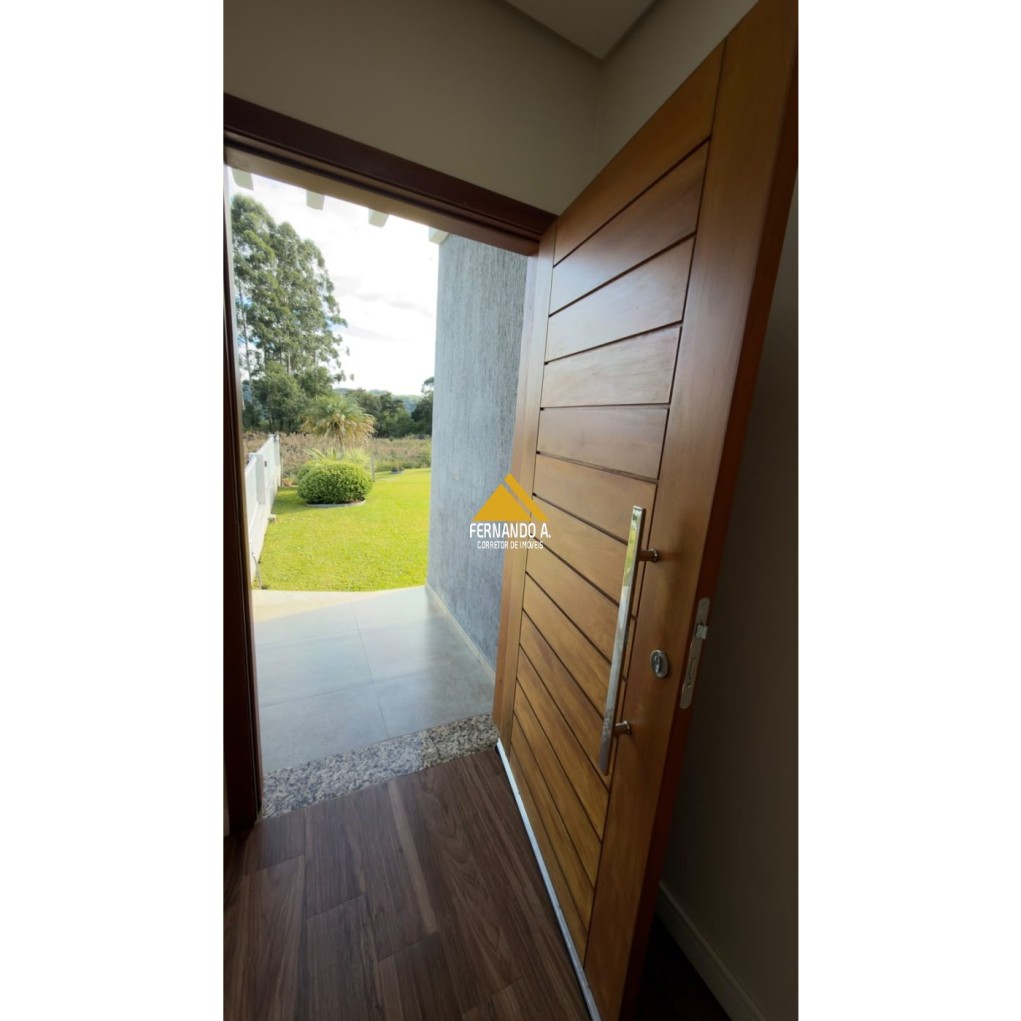 Chácara 4.500m² com Vista Panorâmica - 3 Dormitórios - Próxima de Gramado