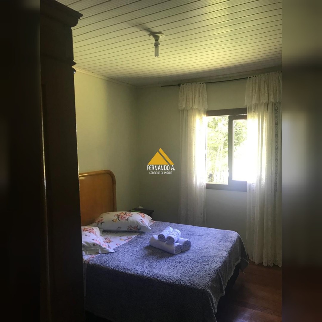 SÍTIO À VENDA EM GRAMADO - 5,4 HECTARES - FRENTE PARA O ASFALTO