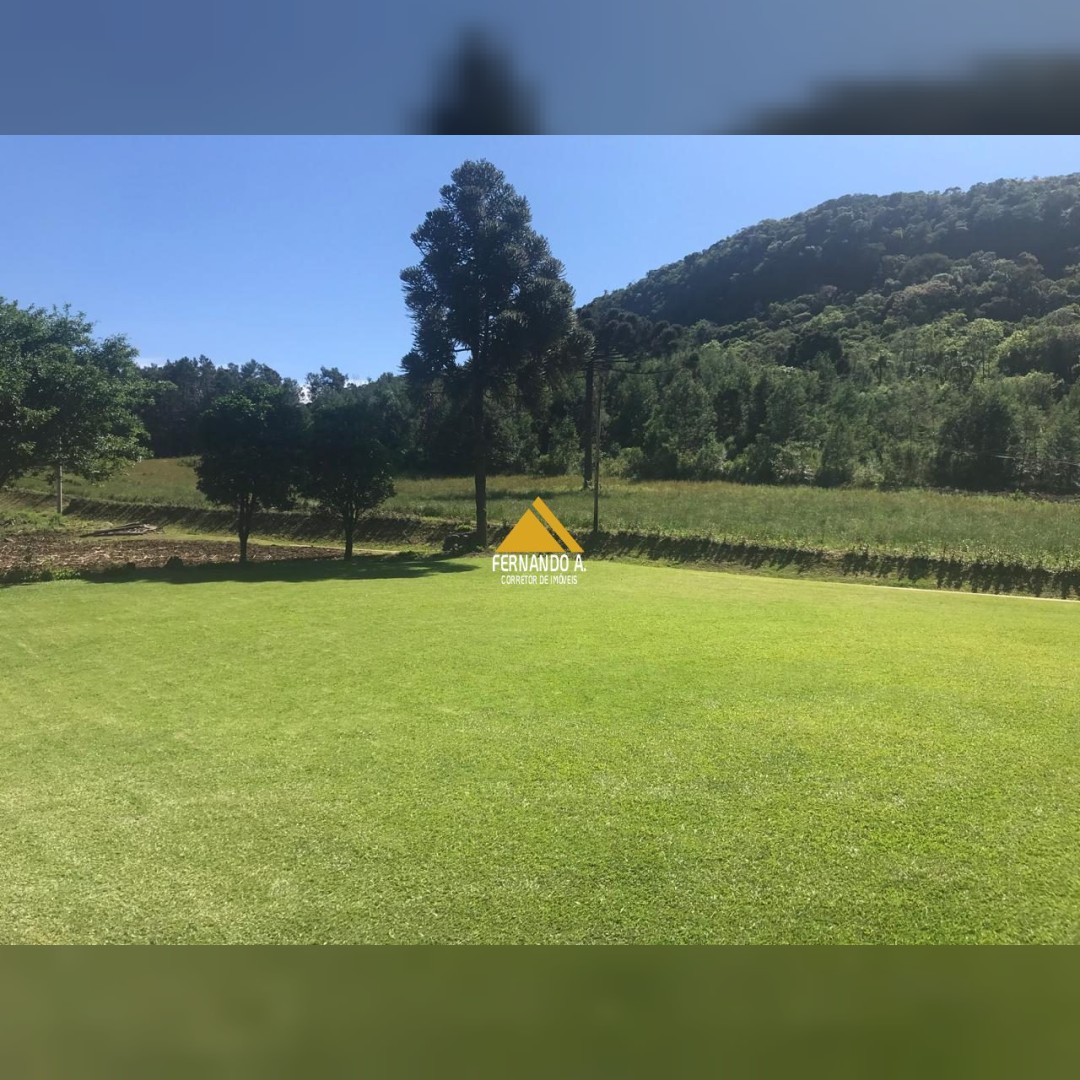 SÍTIO À VENDA EM GRAMADO - 5,4 HECTARES - FRENTE PARA O ASFALTO