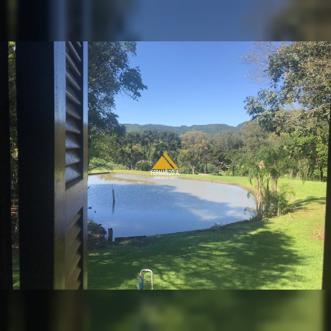 SÍTIO À VENDA EM GRAMADO - 5,4 HECTARES - FRENTE PARA O ASFALTO