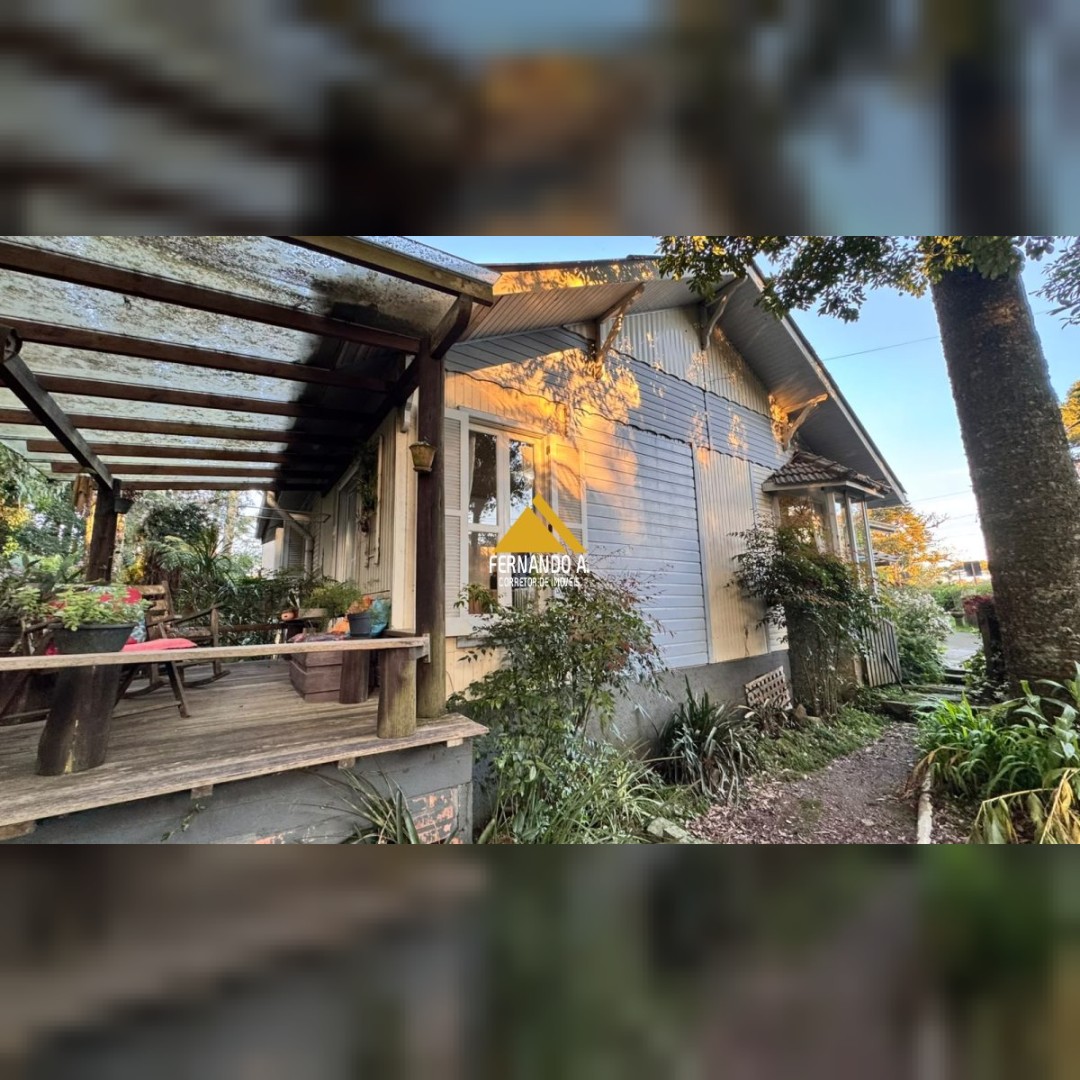 Casa 3 quartos para Venda no bairro Planalto em Gramado