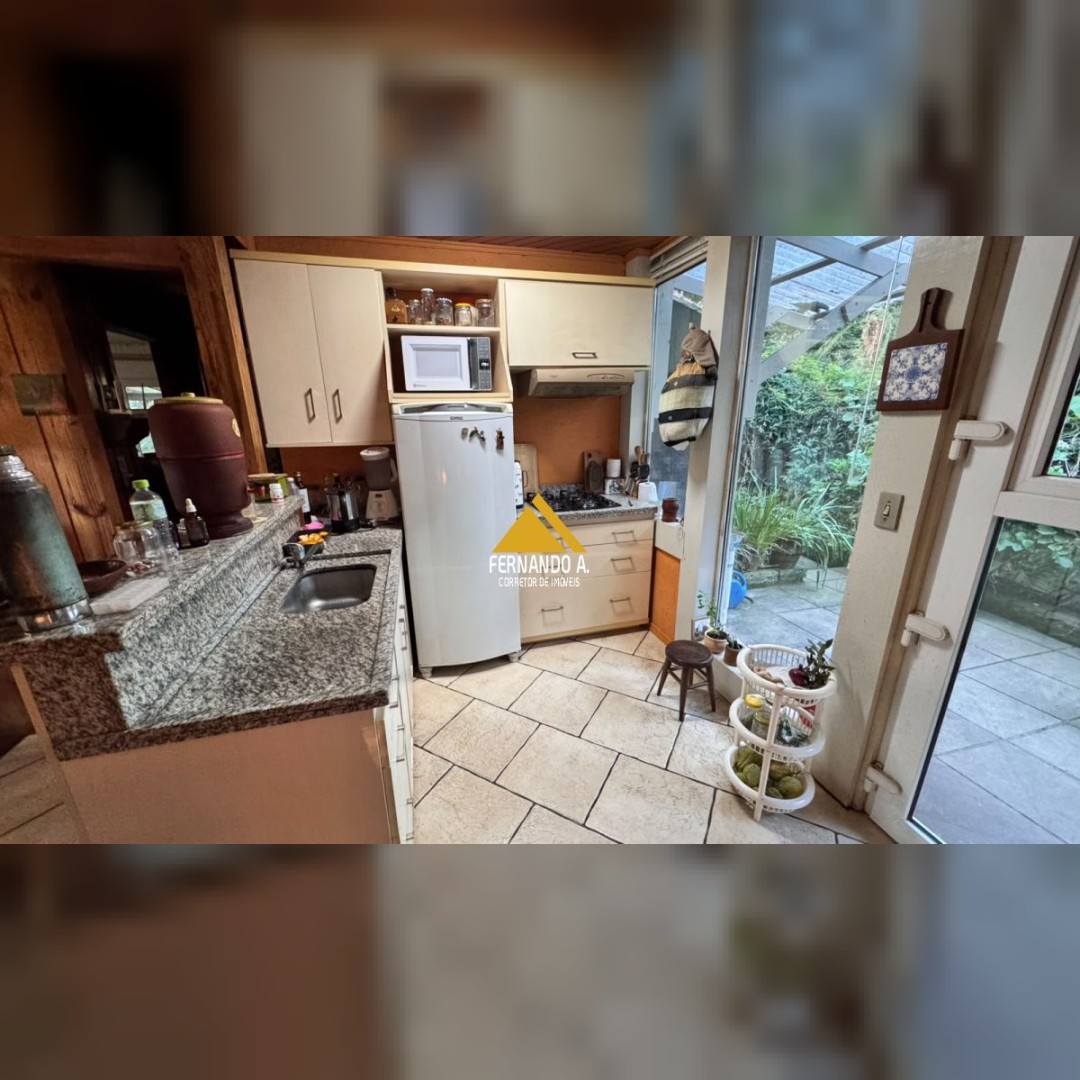 Casa 3 quartos para Venda no bairro Planalto em Gramado