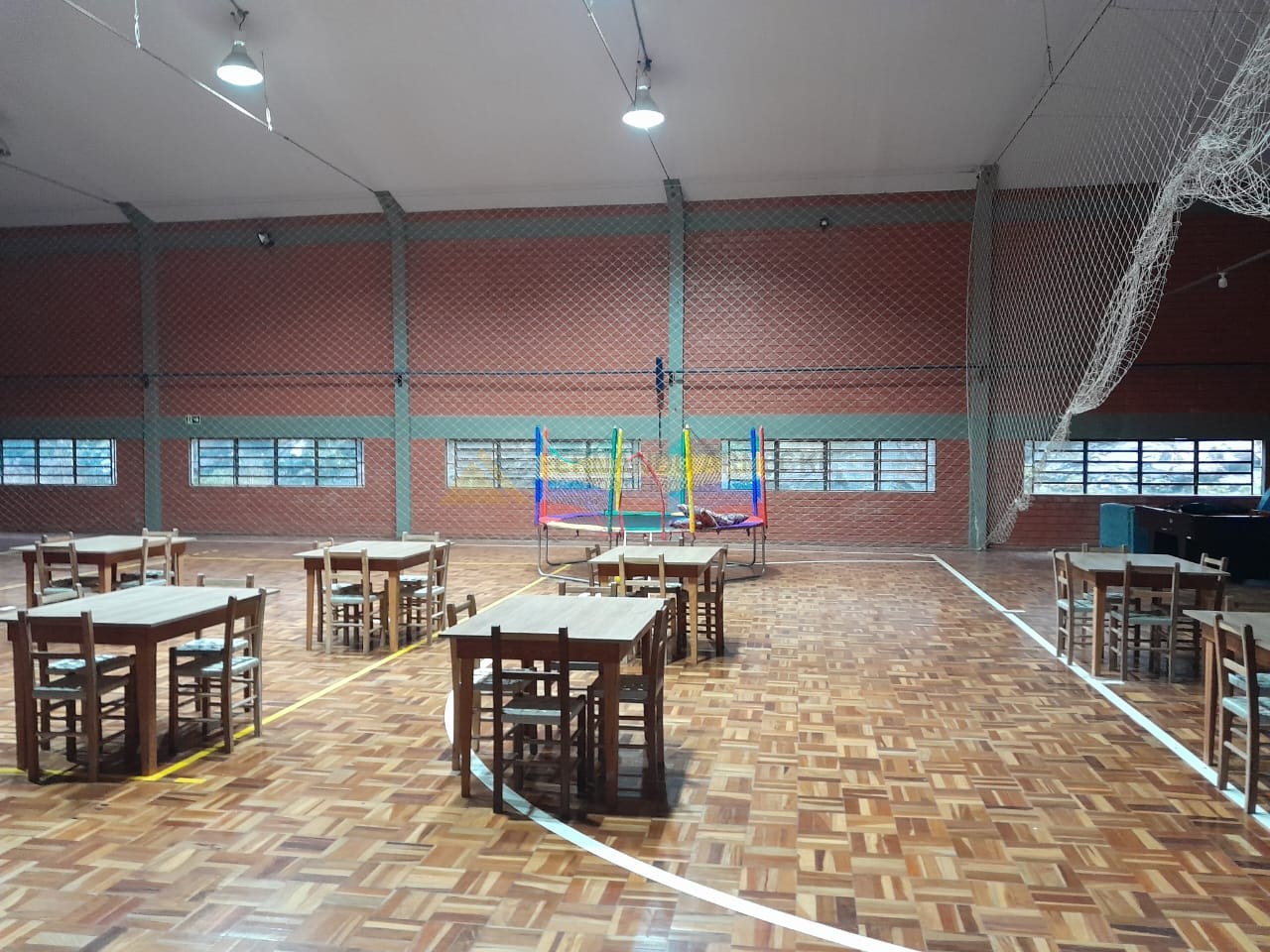 Prédio para Venda no bairro Padre Eterno Ilges em Santa Maria do Herval