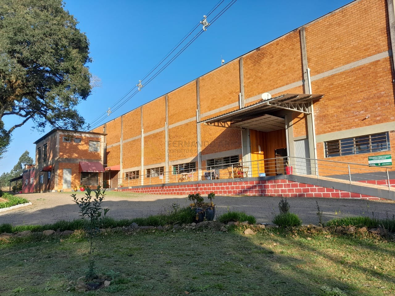 Prédio para Venda no bairro Padre Eterno Ilges em Santa Maria do Herval