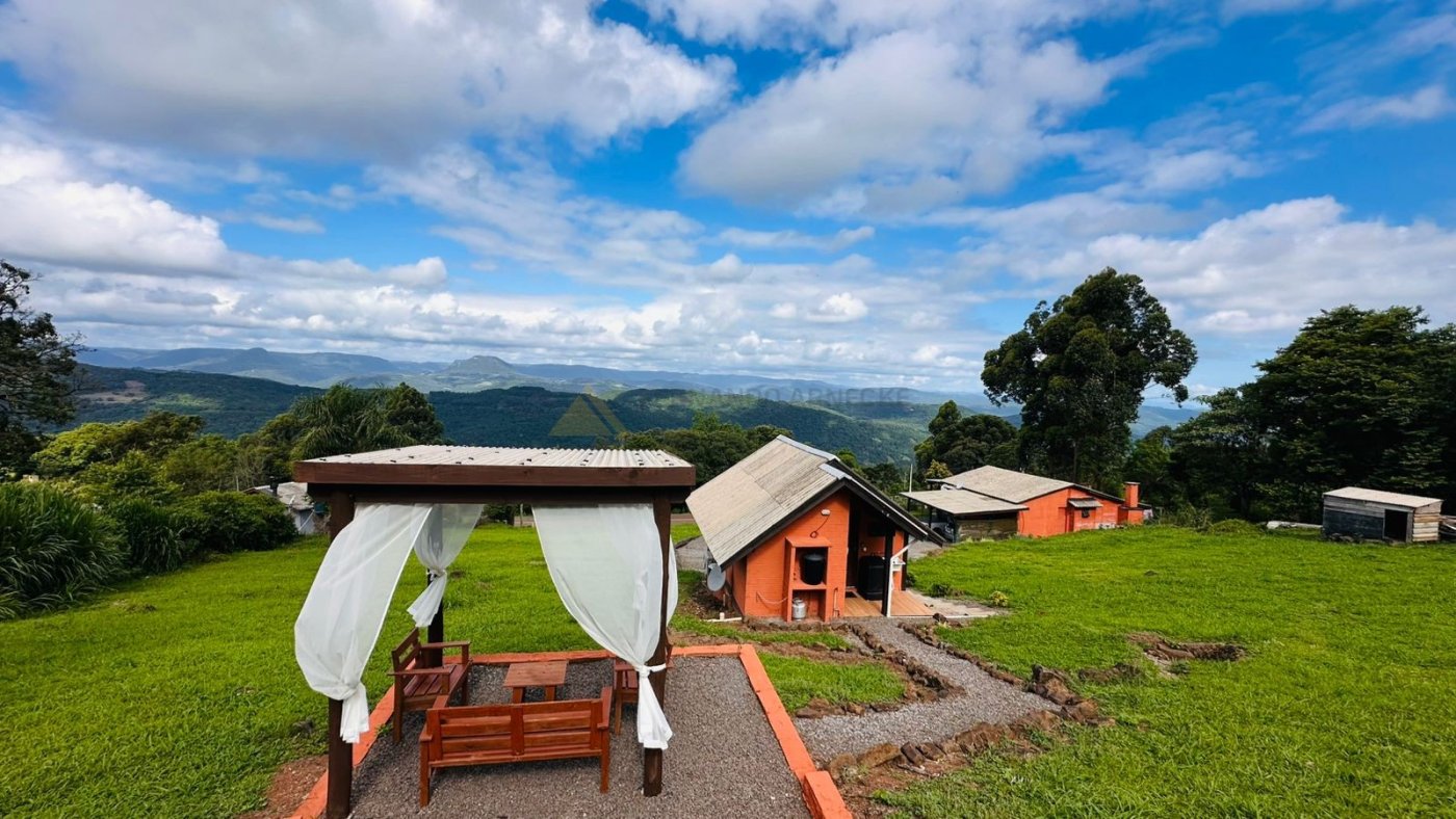 Sítio / Chácara 3 quartos para Venda no bairro Linha Carahá em Gramado