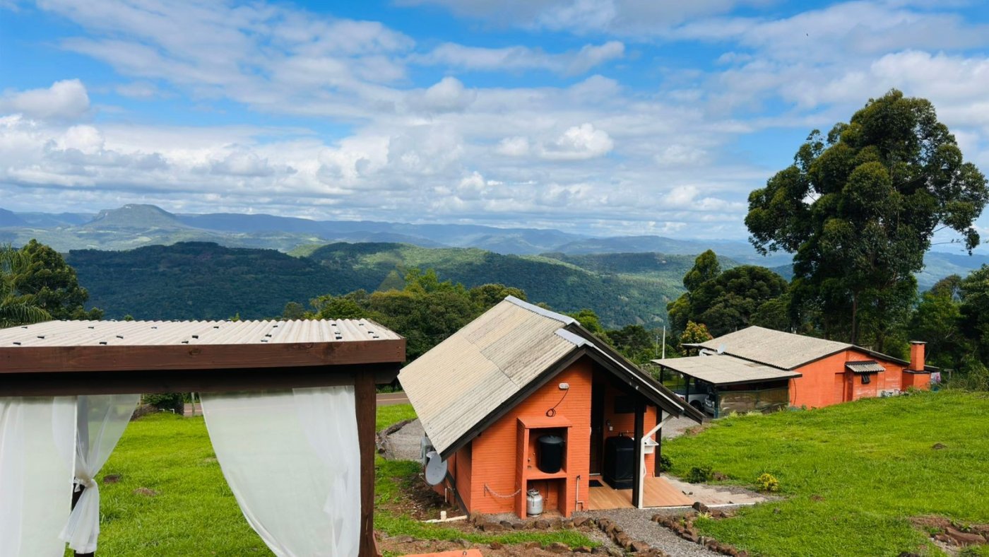 Sítio / Chácara 3 quartos para Venda no bairro Linha Carahá em Gramado