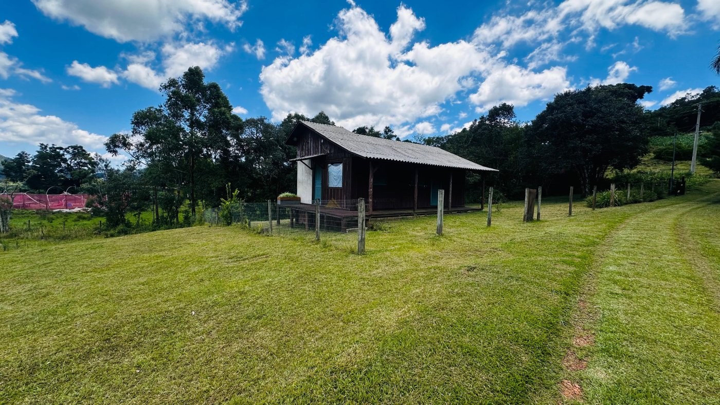 Sítio / Chácara 6 quartos para Venda no bairro Nova Renânia em Santa Maria do Herval