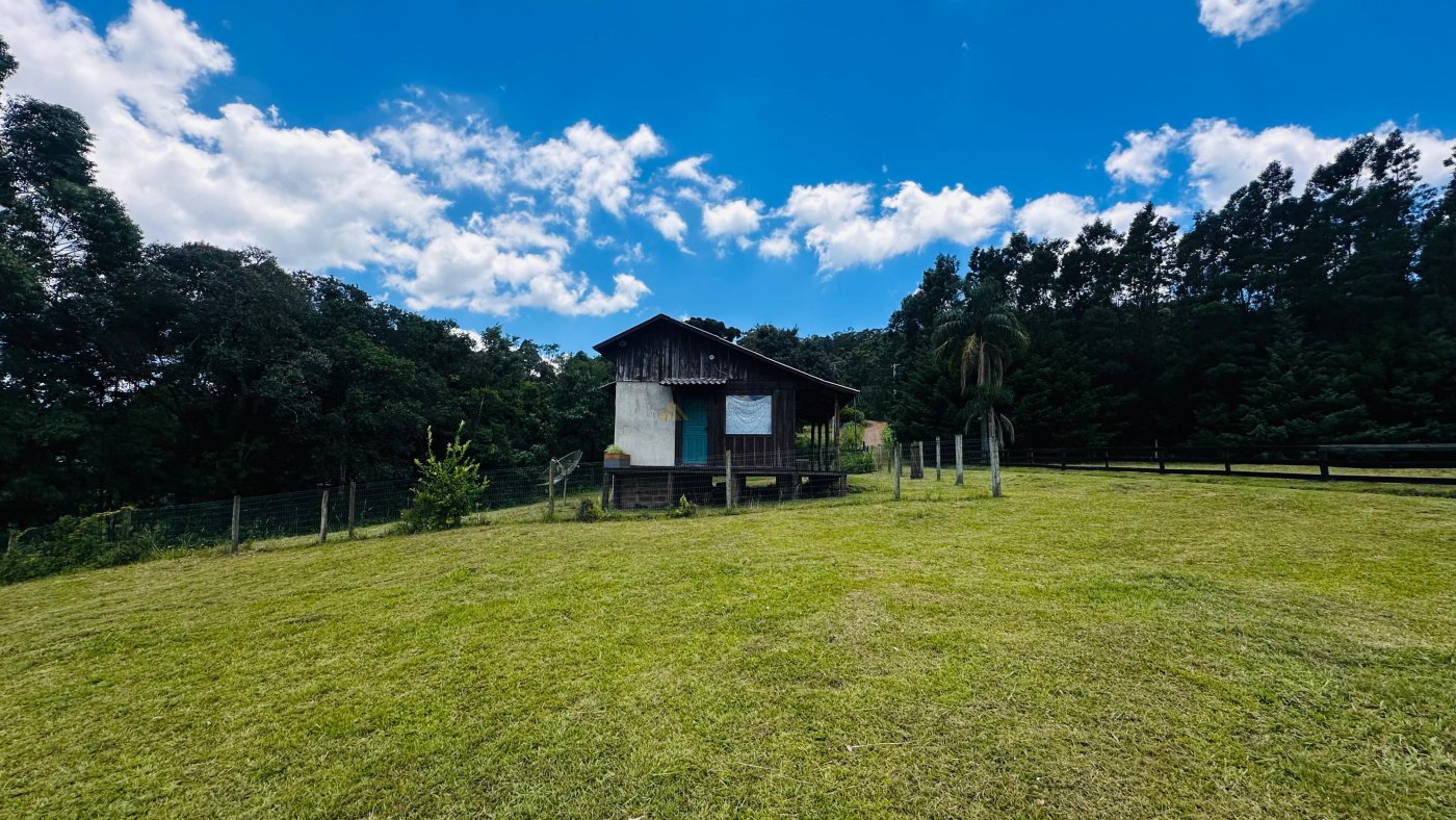 Sítio / Chácara 6 quartos para Venda no bairro Nova Renânia em Santa Maria do Herval