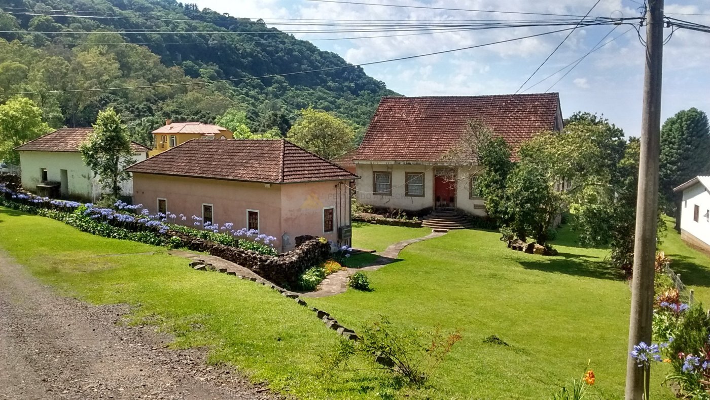 Sítio / Chácara 3 quartos para Venda no bairro Centro em Morro Reuter