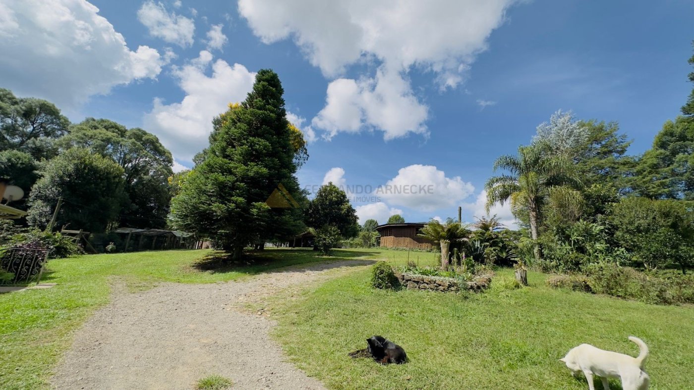 Sítio / Chácara 3 quartos para Venda no bairro Jardim das Fontes em Canela
